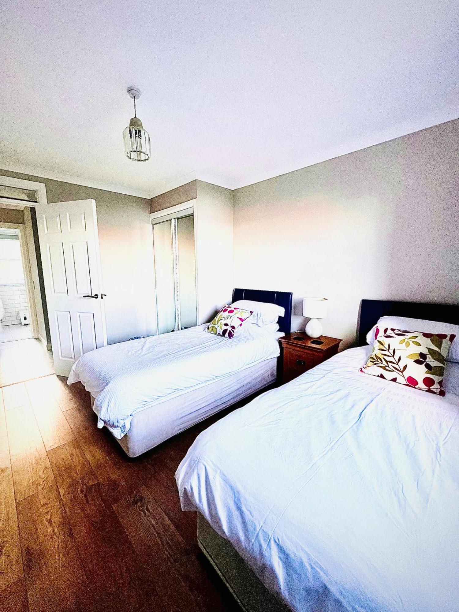 3 Bedroom Harbourside Apartment, Queensferry, 10 Miles From Edinburgh South Queensferry Екстериор снимка